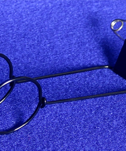 Ball Holder (Metal) by Premium Magic - Trick