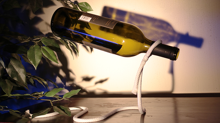 Magic Rope Bottle Holder by YUM Magic - Trick Magic Rope Bottle Holder by YUM Magic - Trick