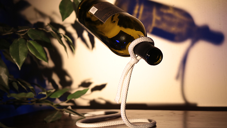Magic Rope Bottle Holder by YUM Magic - Trick Magic Rope Bottle Holder by YUM Magic - Trick