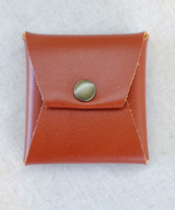 Square Coin case (Brown Leather) by Gentle Magic - Trick