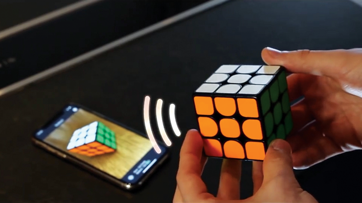 Rubiked (Gimmick and App) by Vincent Tarrit - Trick Rubiked (Gimmick and App) by Vincent Tarrit - Trick