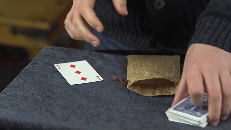 Bagged! (Gimmick and online instructions) by Steve Cook and Kaymar Magic - Trick Bagged! (Gimmick and online instructions) by Steve Cook and Kaymar Magic - Trick