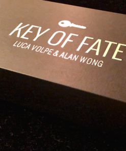 The Key of Fate (Gimmicks and Online Instructions) - Trick