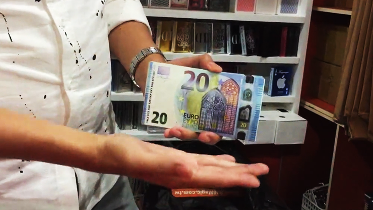 Flash Cash 2.0 (Euro) by Alan Wong & Albert Liao - Trick Flash Cash 2.0 (Euro) by Alan Wong & Albert Liao - Trick