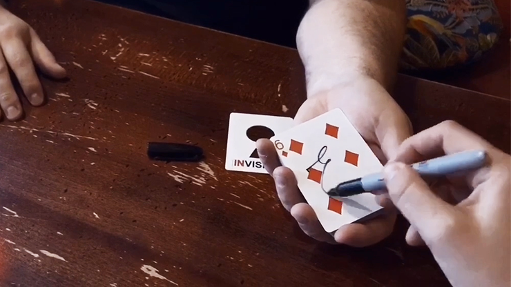 BLINDED RED (Gimmick and Online Instructions) by Mickael Chatelain - Trick BLINDED RED (Gimmick and Online Instructions) by Mickael Chatelain - Trick