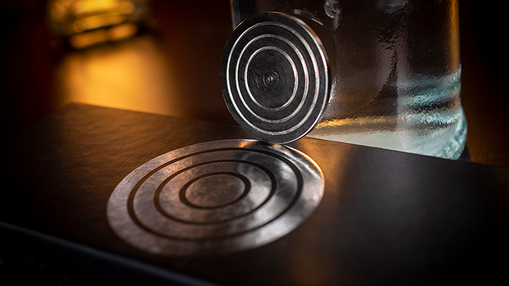 Opus (22 mm Gimmick and Online Instructions) by Garrett Thomas - Trick Opus (22 mm Gimmick and Online Instructions) by Garrett Thomas - Trick