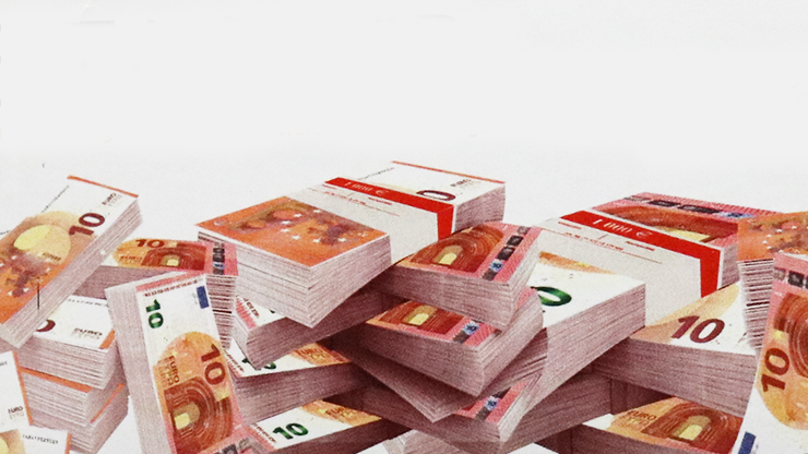 STACKED EURO (Gimmicks and Online Instructions) by Christopher Dearman and Uday - Trick STACKED EURO (Gimmicks and Online Instructions) by Christopher Dearman and Uday - Trick