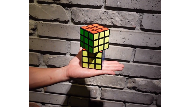 Latex Cube Gimmick by SYOUMA - Trick Latex Cube Gimmick by SYOUMA - Trick