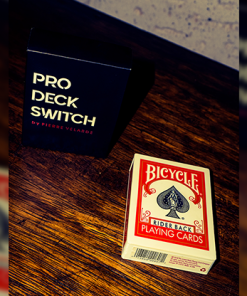 PRO DECK SWITCH (RED) By Pierre Velarde - Trick