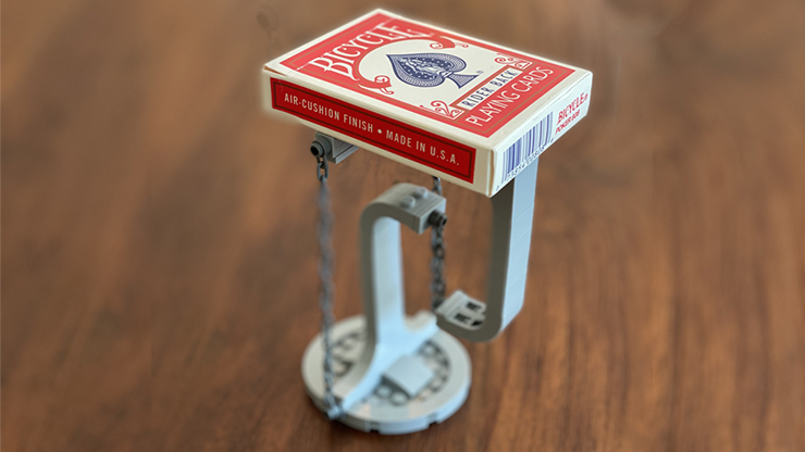 Anti-Gravity Invisible Deck Display by Alan Wong - Trick Anti-Gravity Invisible Deck Display by Alan Wong - Trick
