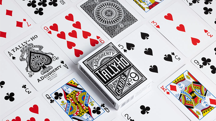 Signature Edition Tally Ho (Black) Playing Cards Signature Edition Tally Ho (Black) Playing Cards