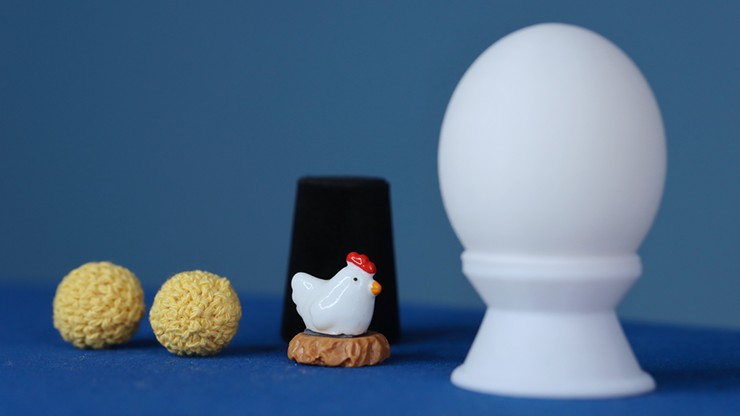 Chop Egg by Jeki Yoo (Gimmicks and Online Instructions) - Trick Chop Egg by Jeki Yoo (Gimmicks and Online Instructions) - Trick