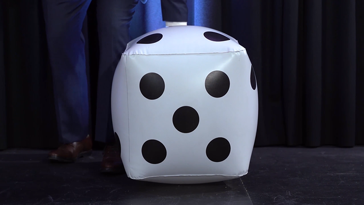 Air Dice created by Gonçalo Gil and Gee Magic - Trick Air Dice created by Gonçalo Gil and Gee Magic - Trick