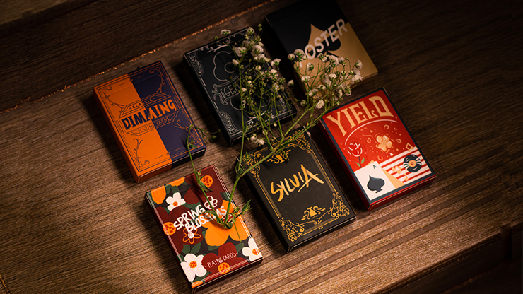 Keep Smiling Playing Cards Collector's Set Keep Smiling Playing Cards Collector's Set