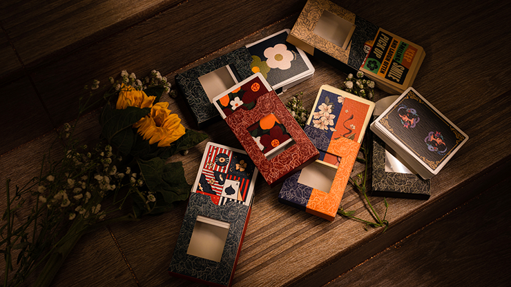 Keep Smiling Playing Cards Collector's Set Keep Smiling Playing Cards Collector's Set