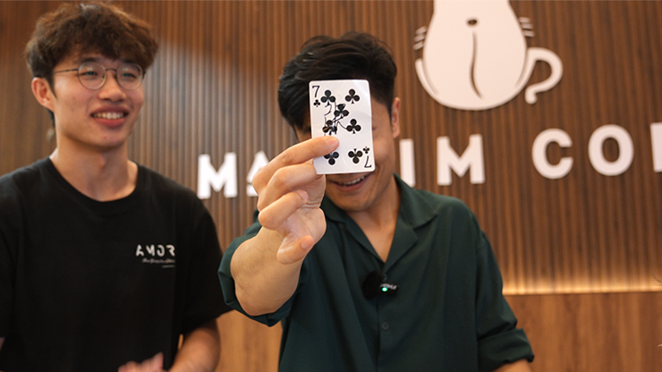 Tricky Racoon by Liang Kuai & Amor Magic Tricky Racoon by Liang Kuai & Amor Magic