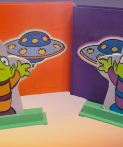 Hippity Hop Aliens (magnetic)        ESTATE