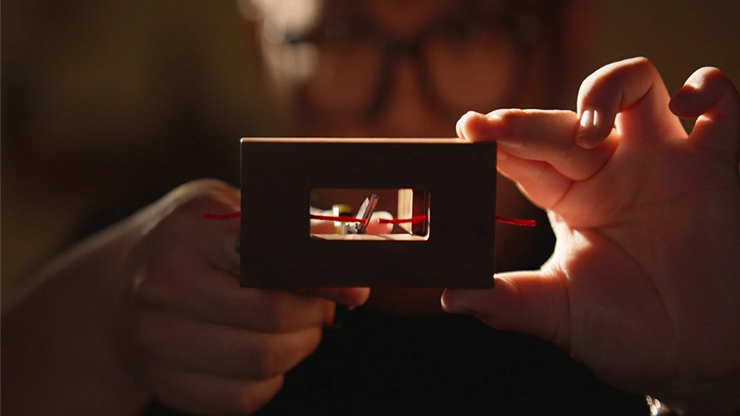 Impossible Cut by Didier Clement & TCC Magic Impossible Cut by Didier Clement & TCC Magic